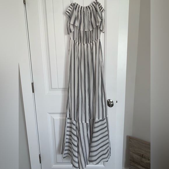 Off the Shoulder Wrap Dress - Picture 6 of 9